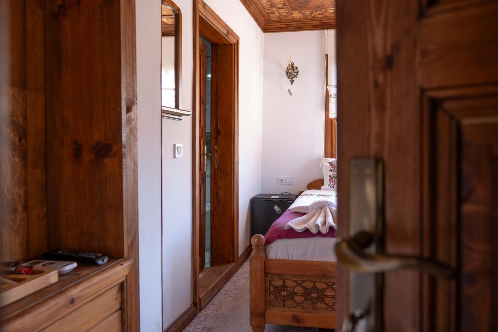 Gunes Konak Otel ซาฟรานโบลู ภายนอก รูปภาพ